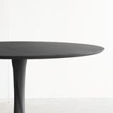 Torsion Round Dining Table | Oak - Black
