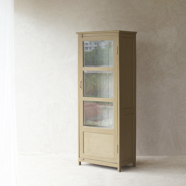 Vintage Medium Display Cabinet | Thyme
