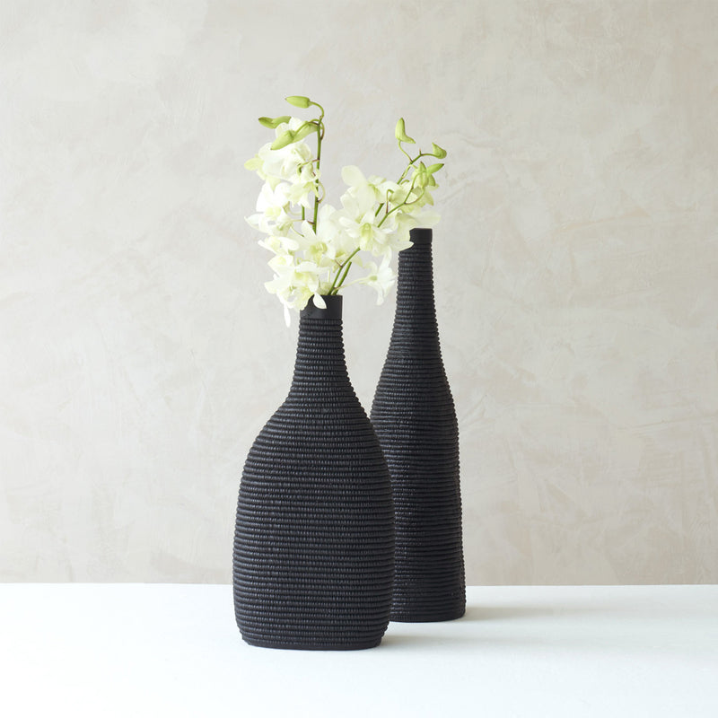 Youna Vase | Black