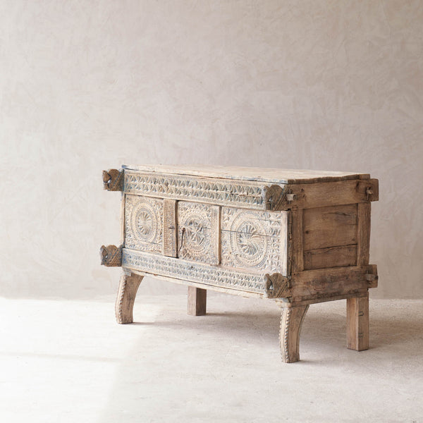 Vintage Damchiya Chest