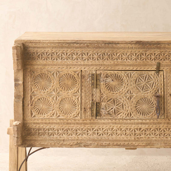 Vintage Damchiya Chest