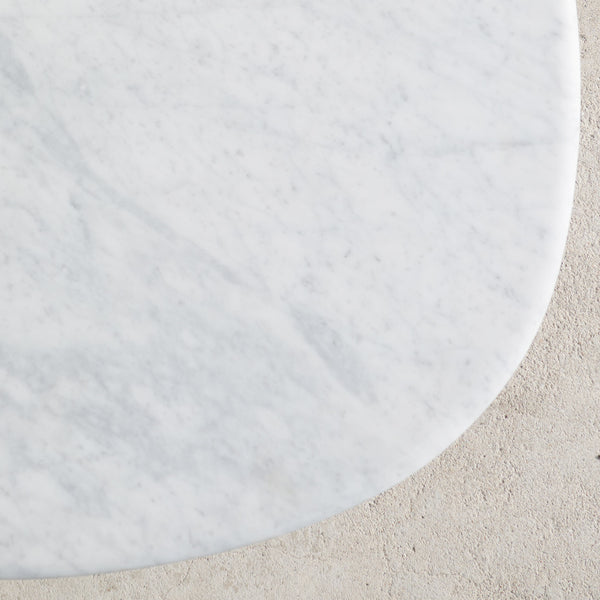 Gion Console | Oak Base - Bespoke (140cm)