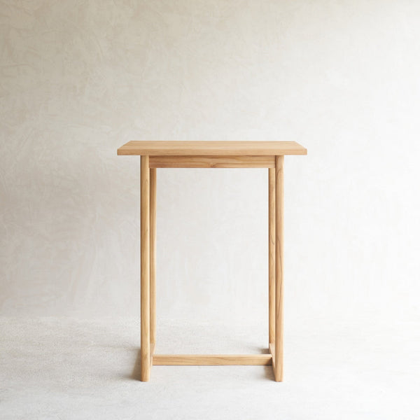 Outdoor Bar Table (85 x 106cm)