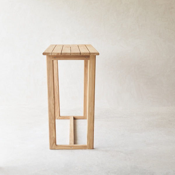 Outdoor Bar Table (85 x 95cm)