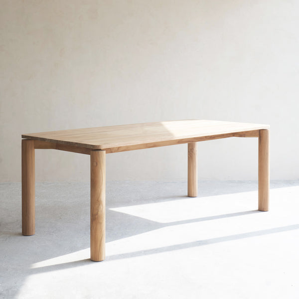 Flores Dining Table | Teak (200cm)