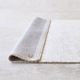 Seri Viscose & Wool Rug | Light Grey/White (200 x 300cm)