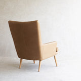 Pelagonia Leather Armchair | Canyon