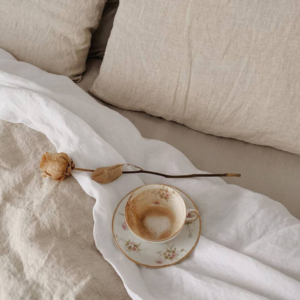 Cushion Linen | Natural (65 x 65cm)