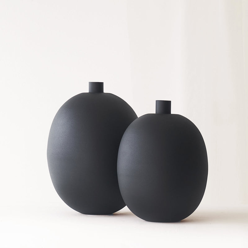 Binco Vase | Black Medium (34cm)