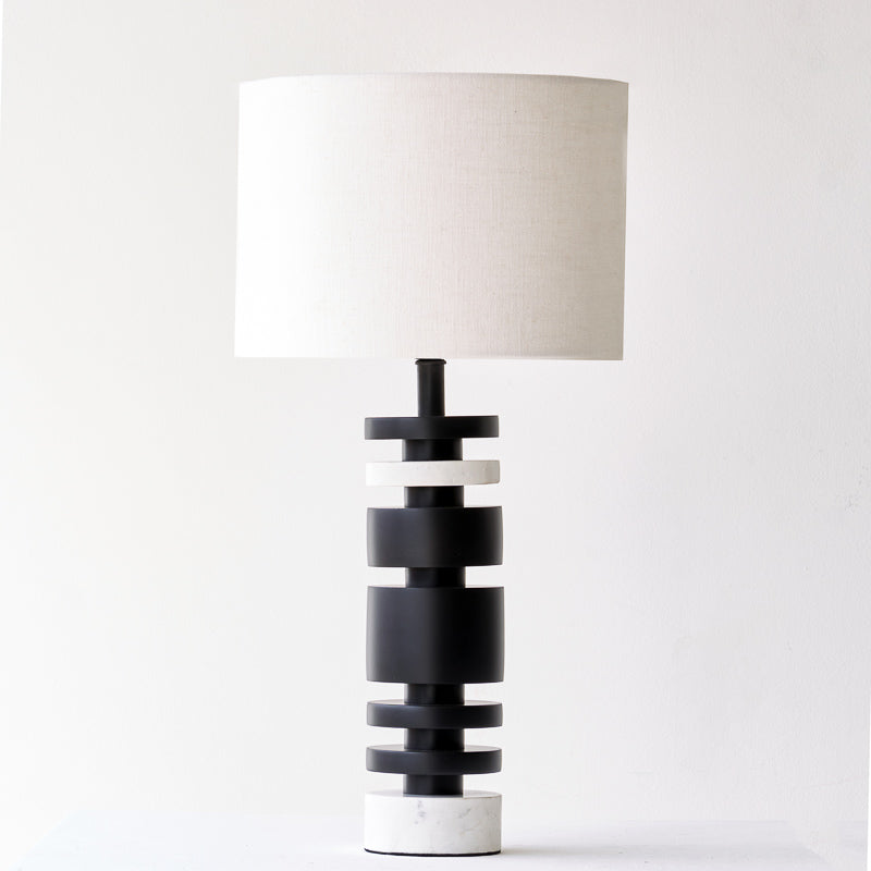 Tunda Table Lamp