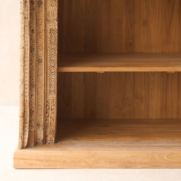 Vintage Tall Bookshelf | Natural - Originals Furniture