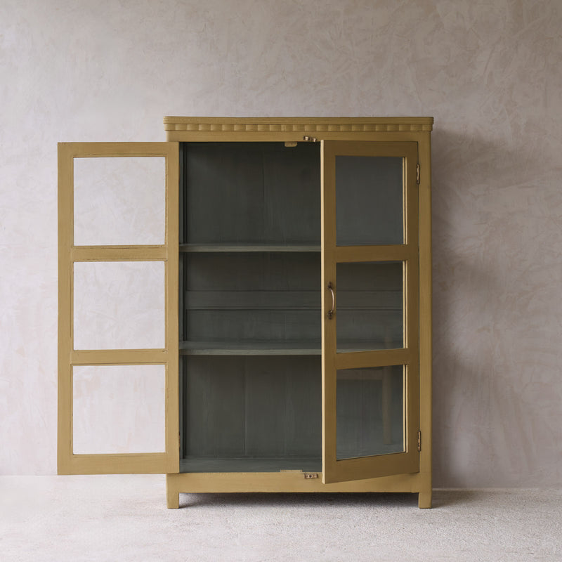 Vintage Small Cabinet | Mud