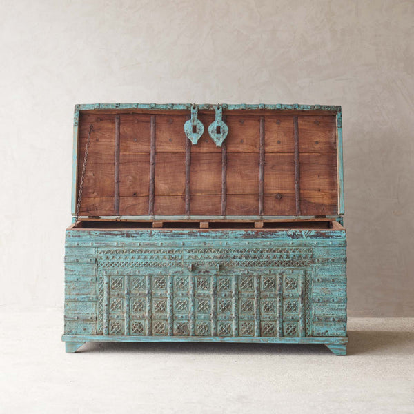 Vintage Chest | Turquoise