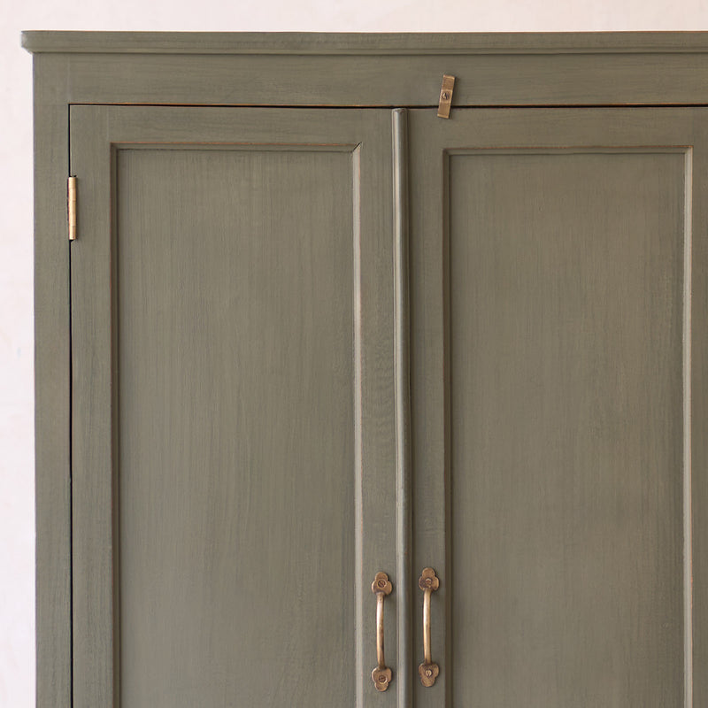 Vintage Medium Cabinet | Thyme