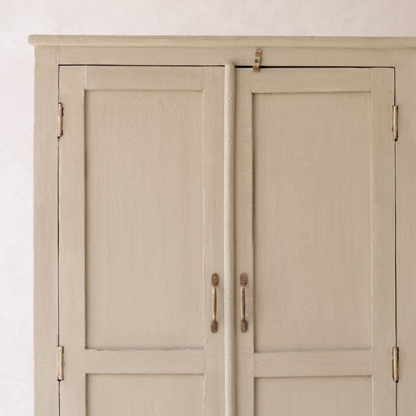 Vintage Medium Cabinet | Linen