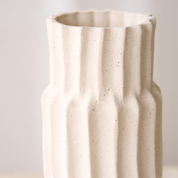Longa Vase | Cream