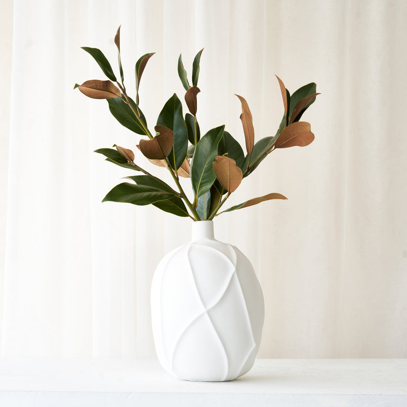 Ventano Vase | White