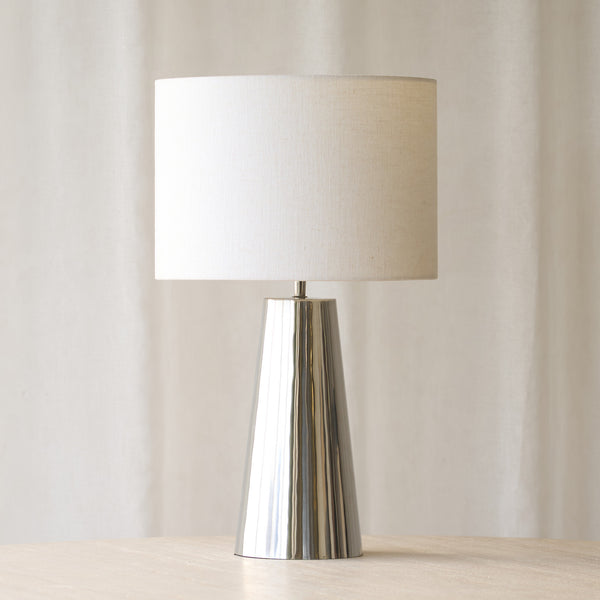 Yelos Table Lamp | Nickel