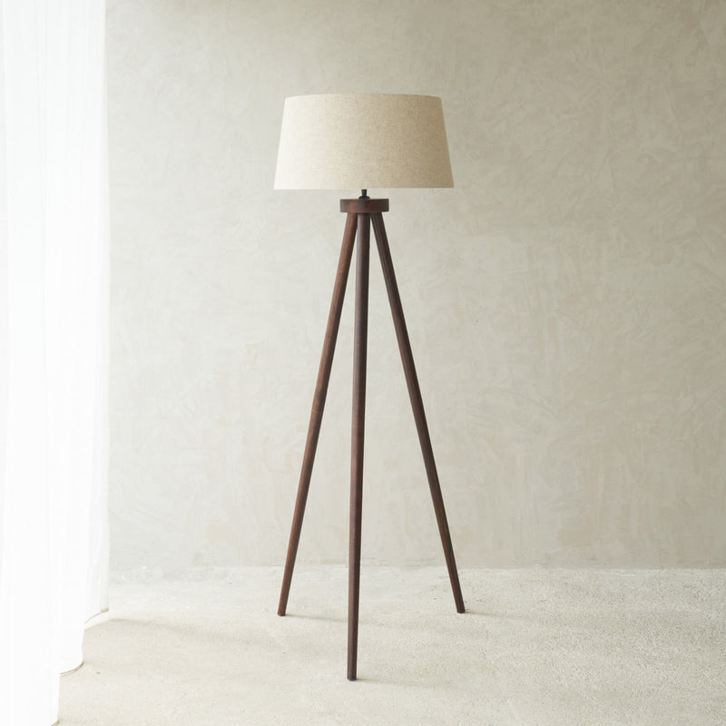 Ilias Tripod Floor Lamp | Russet