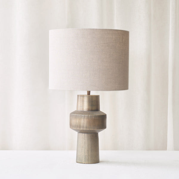Briska Table Lamp | Bronze