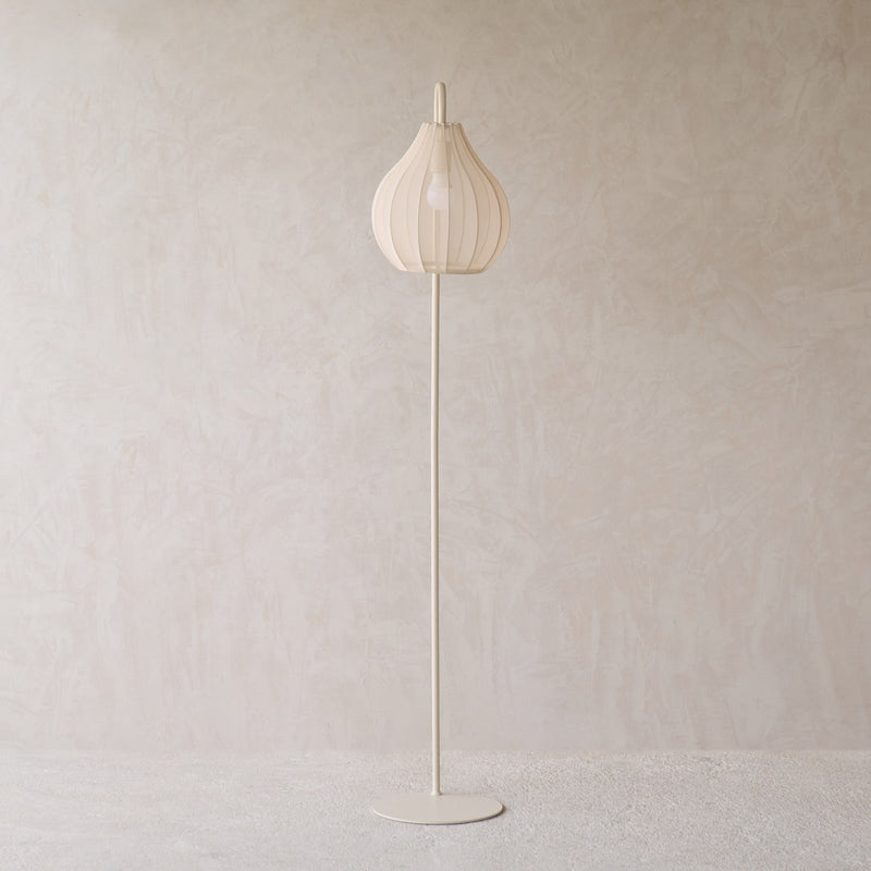 Elati Floor Lamp | Sand