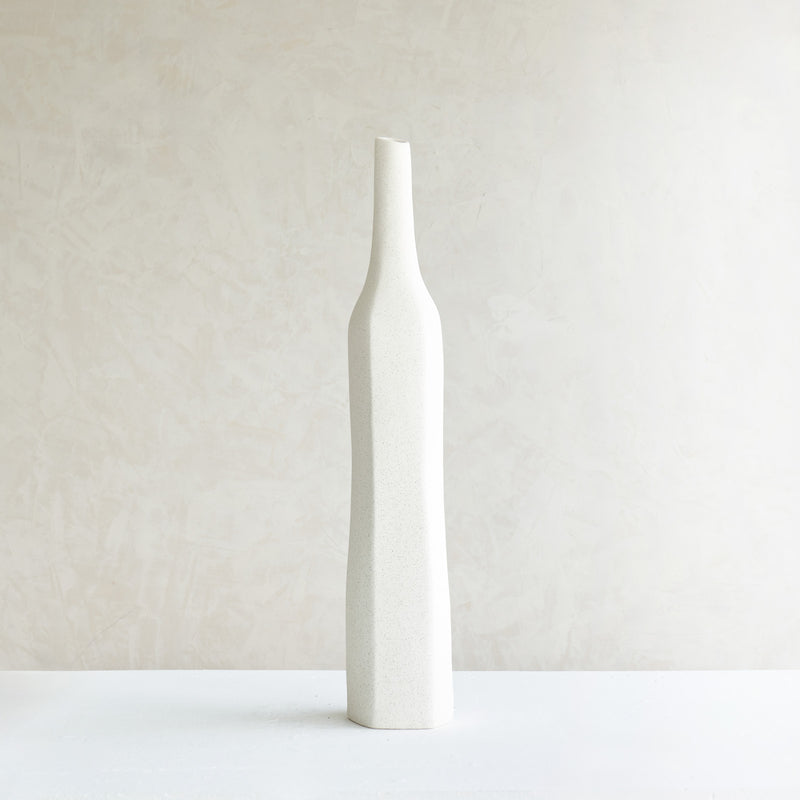 Merzo Vase | Ecru