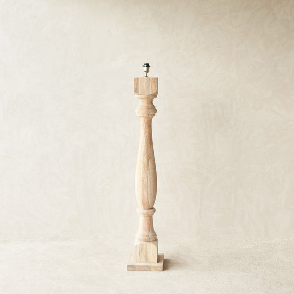 Robbia Floor Lamp | Natural