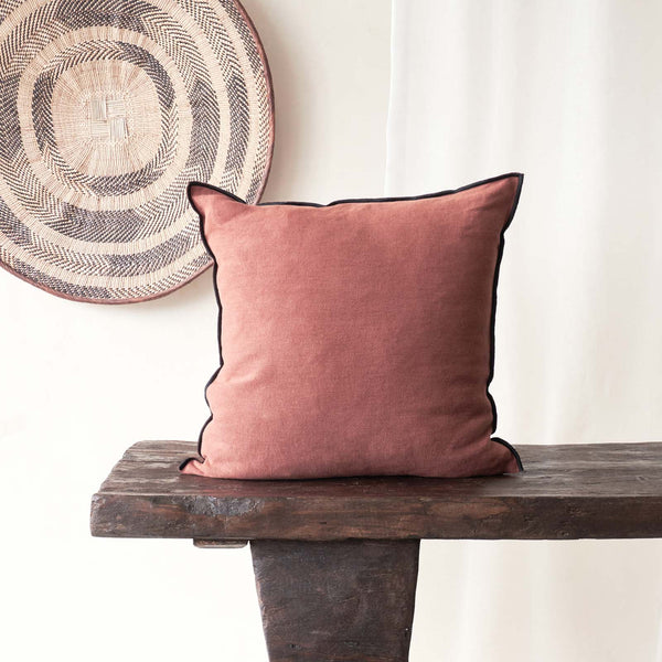 Cushion Black Line | Bois De Rose (65 x 65cm)