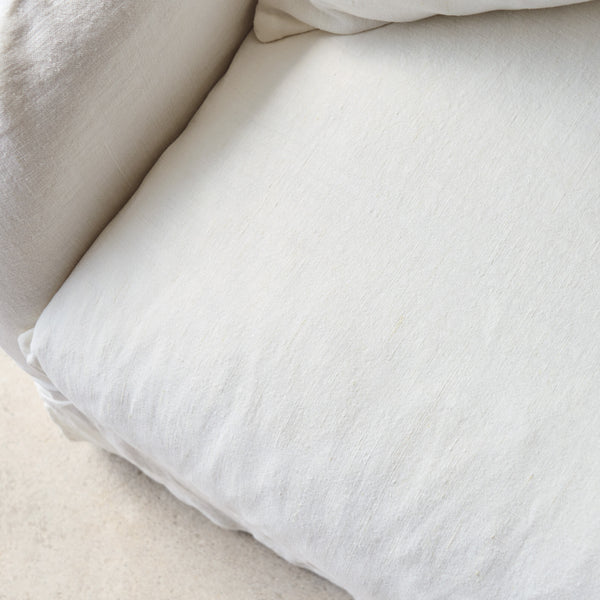 Corte Fabric Sofa | Off White