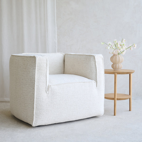 Fudge Armchair | Porcelain (93cm)