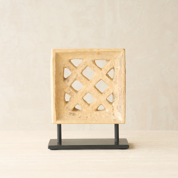 Reclaimed Sandstone Jali Deco