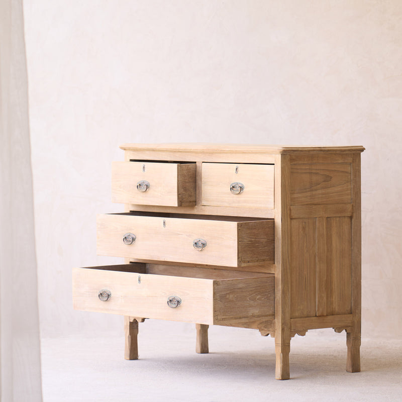 Vintage Chest of Drawers | Natural