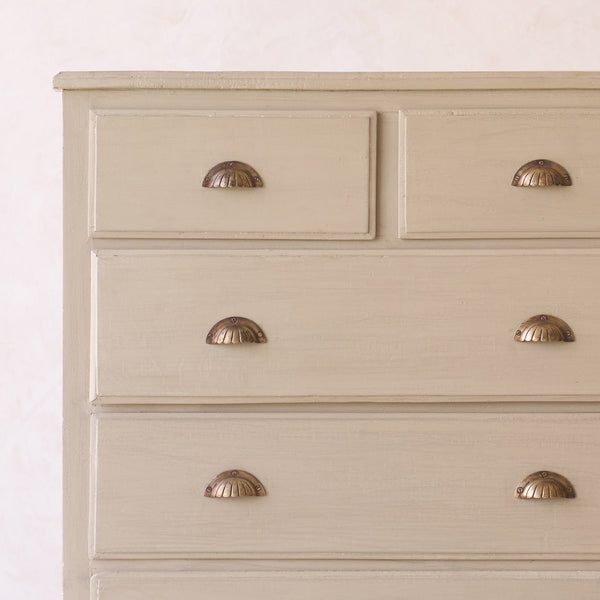 Vintage Chest of Drawers | Linen