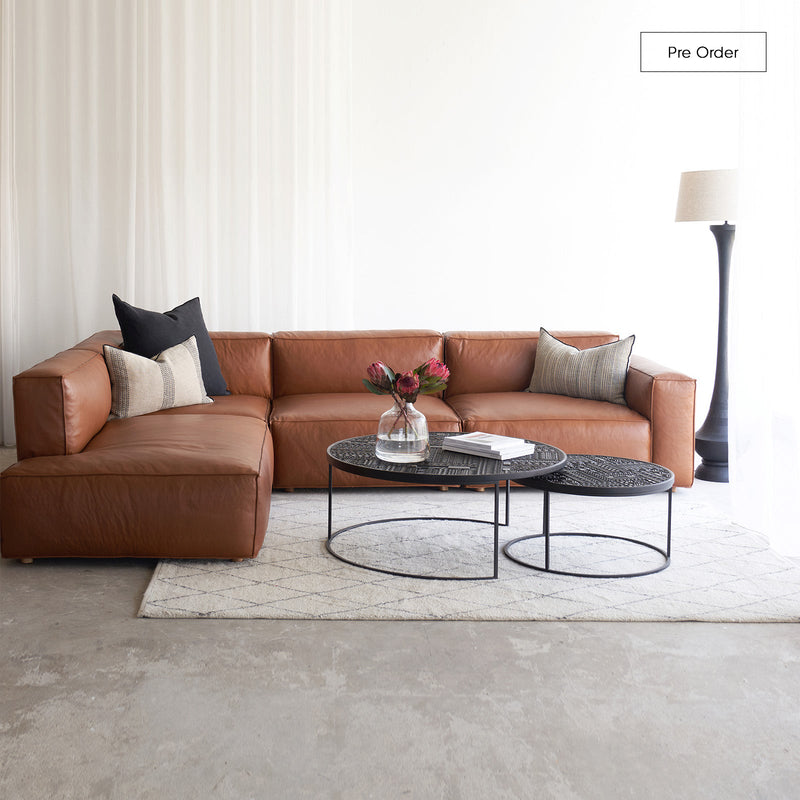 L Shaped Couch How To Arrange Pillows On A Leather Sectional