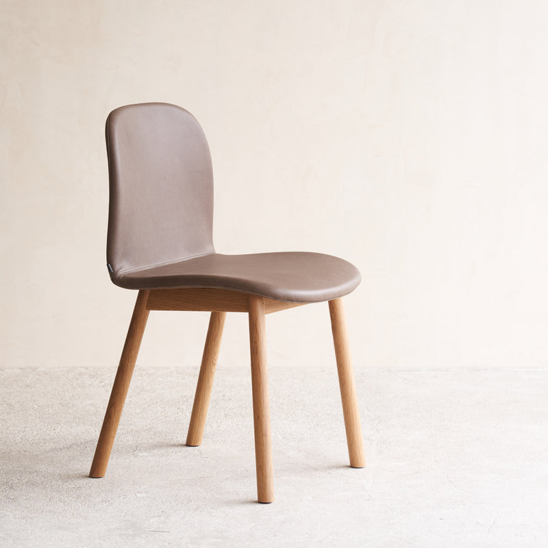 Com Leather Dining Chair | Oak Frame - Anvil