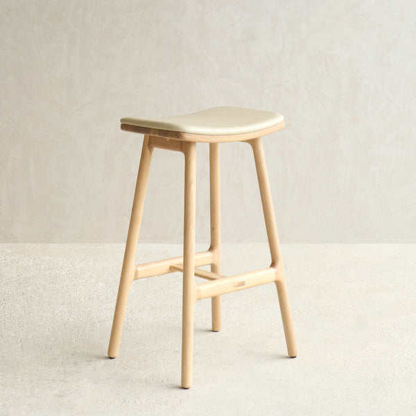 Odd Leather Counter Stool | Blonde Oak Frame - Limestone - Originals Furniture