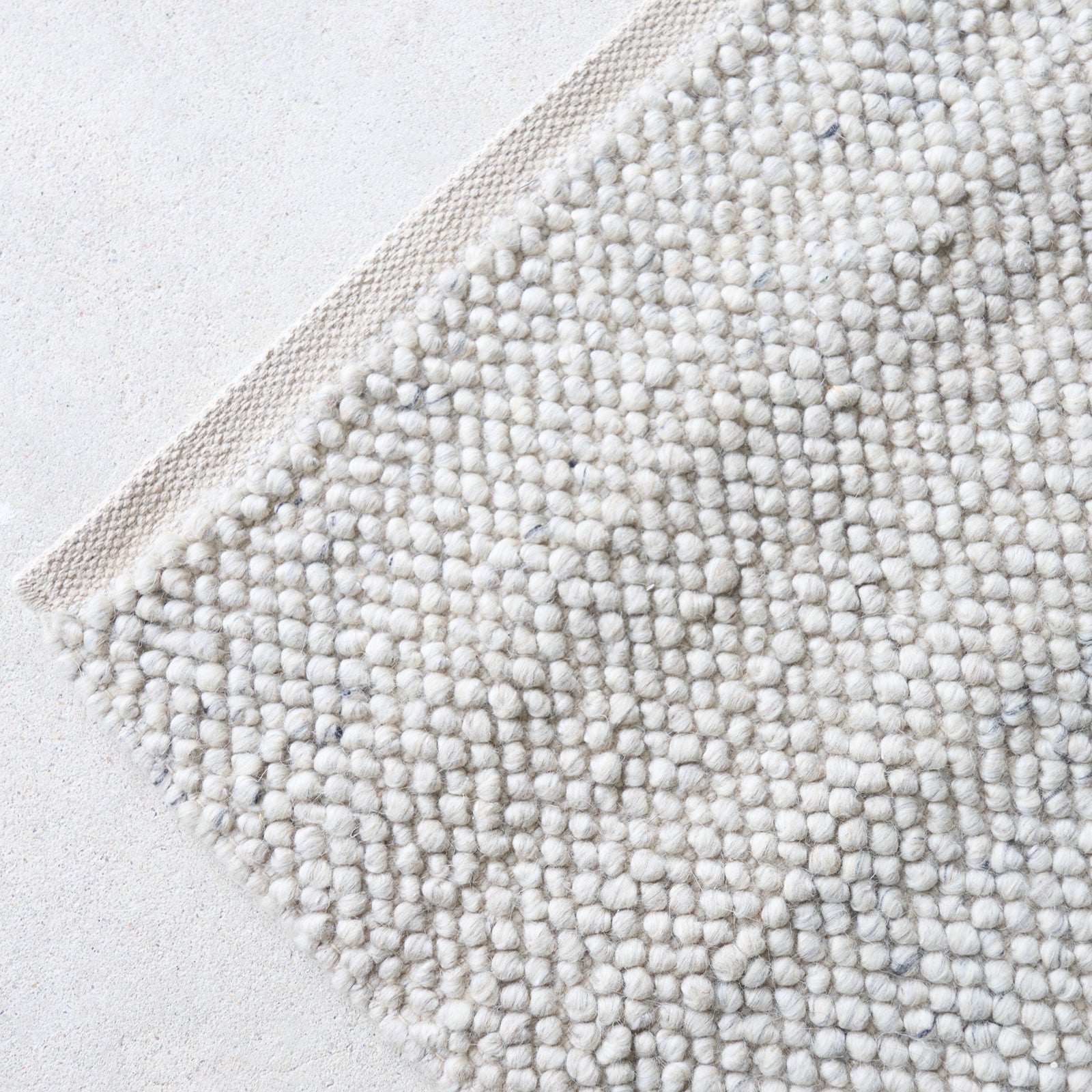Pebble Wool Rug | Desert – Originals Furniture