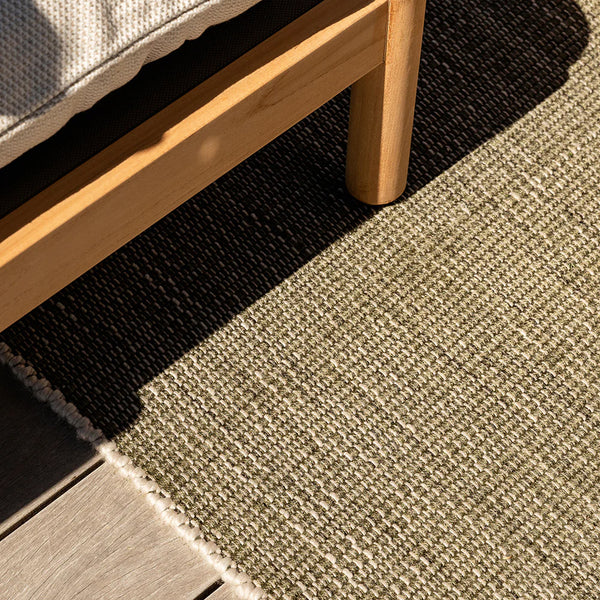 Lonsdale Outdoor Floor Rug | Olive