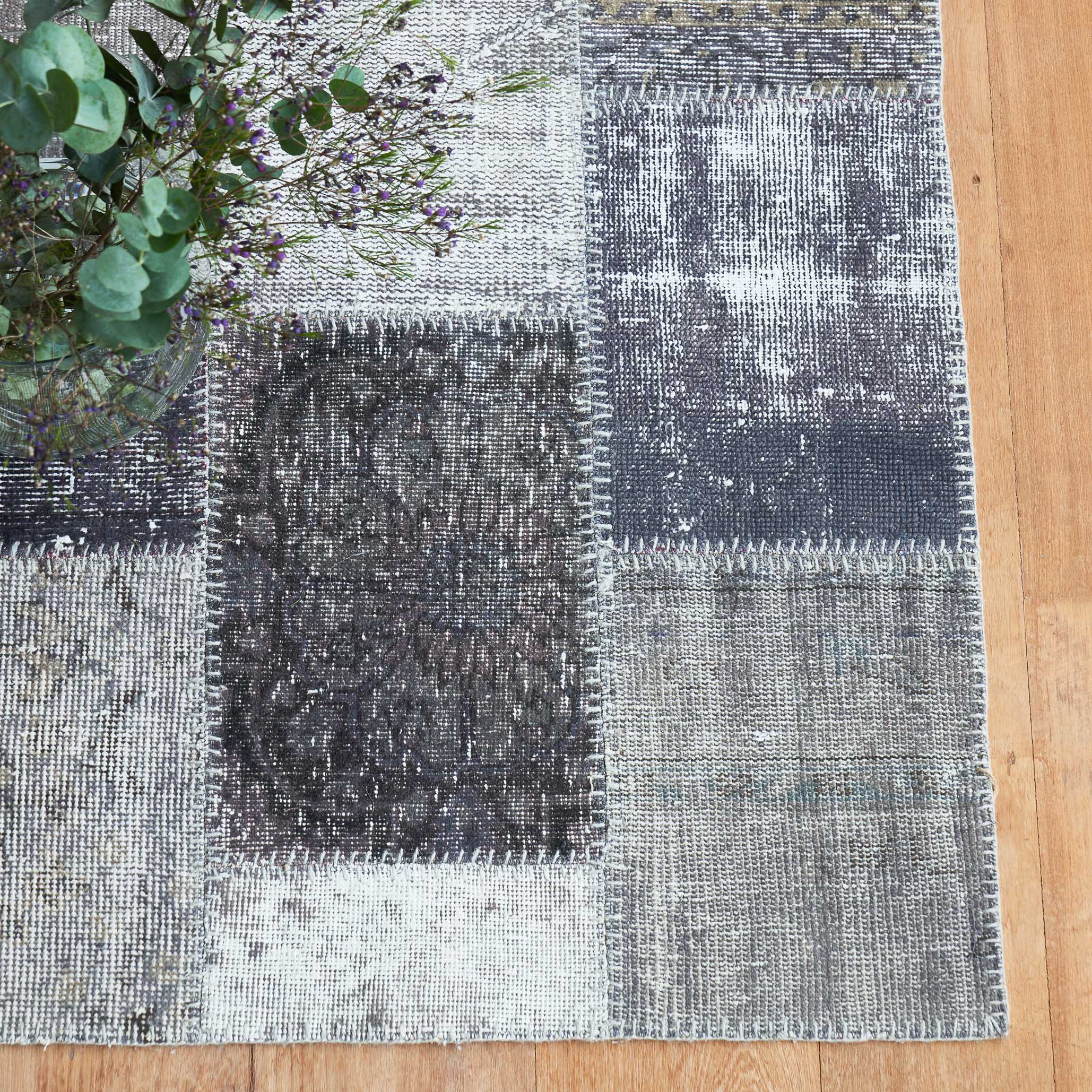 Patchwork Rug | Rustic Grey W186 x L245cm – Originals Furniture