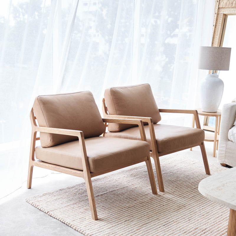 Nysse Leather Armchair | Oak Frame - Canyon