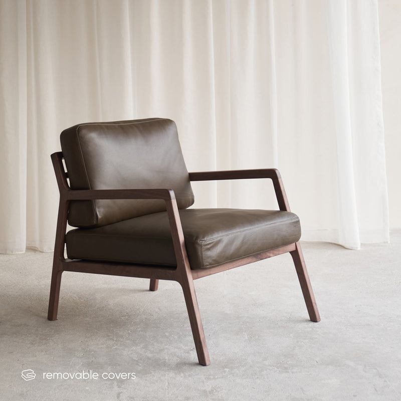 Nysse Leather Armchair | Walnut Frame - Hunter