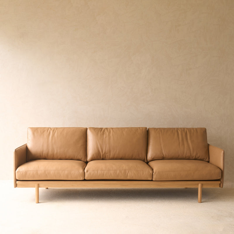 Pensive 2.5 & 3.5 Seater Leather Sofa | Pecan