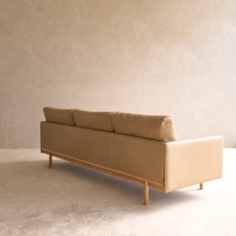 Pensive 2.5 & 3.5 Seater Leather Sofa | Arena
