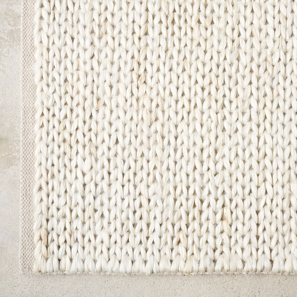 Andrea Large Knot Hemp Rug | White