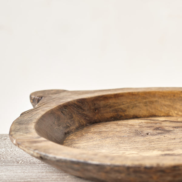 Vintage Wooden Parat Bowl - Round Handle