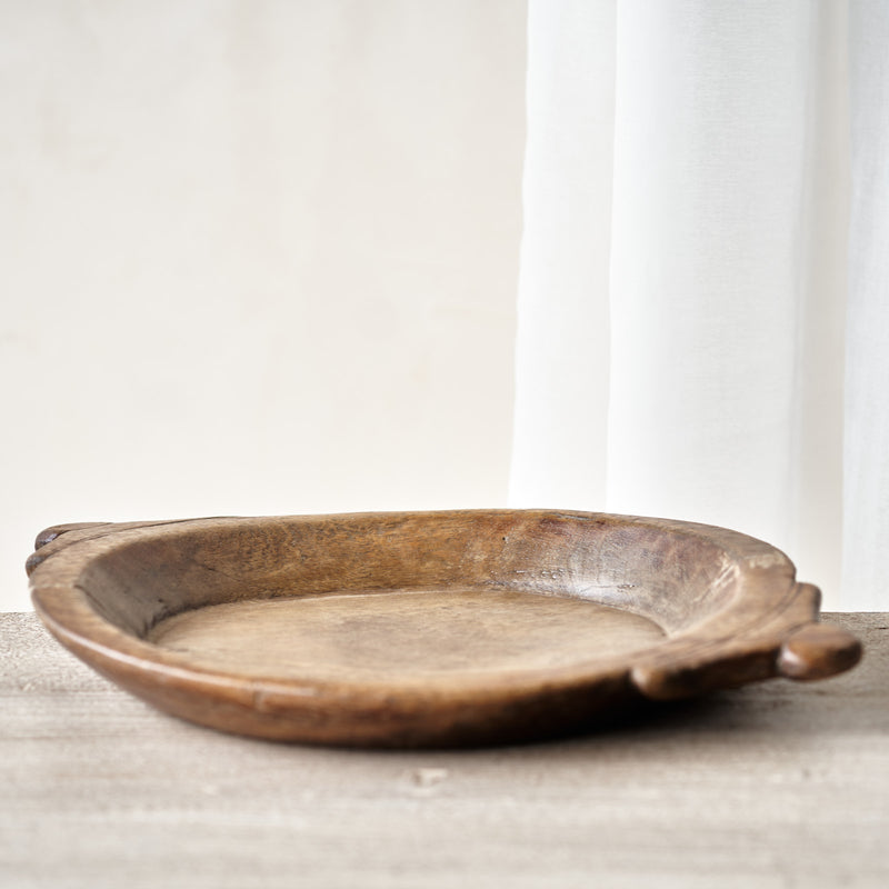 Vintage Wooden Parat Bowl - Round Handle