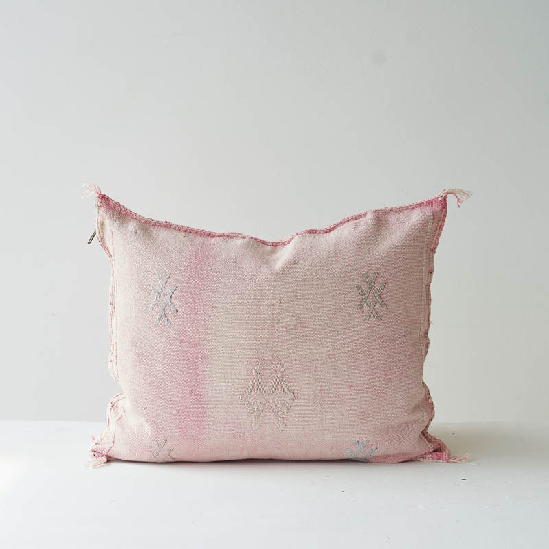 Moroccan Silk Cushion - Pale Pink
