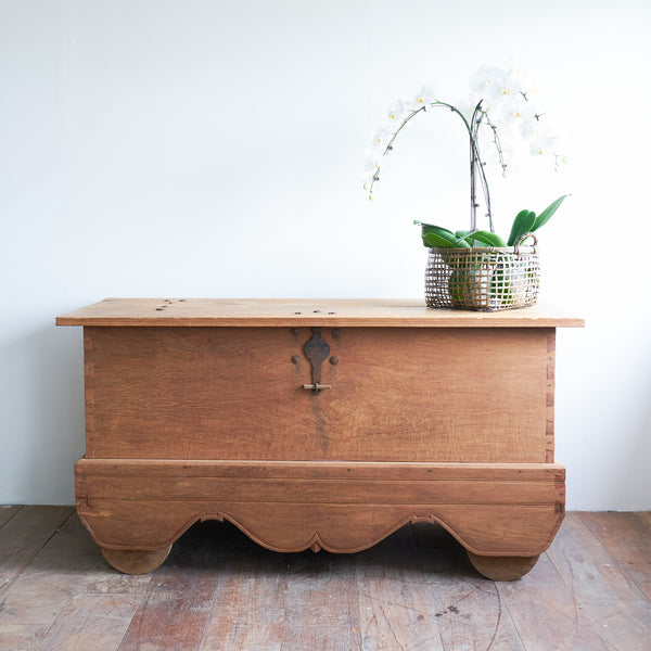 Natural Grobog Chest - Originals Furniture