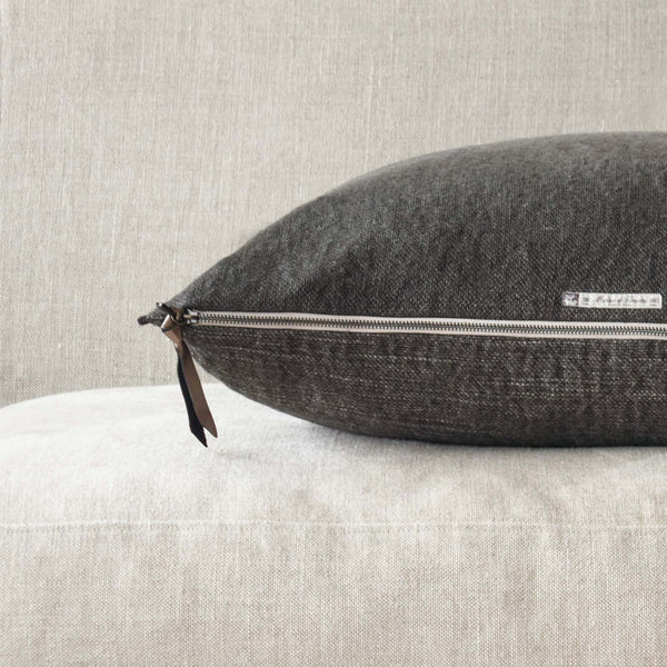 Cushion Nomade | Charbon (65 x 65cm)