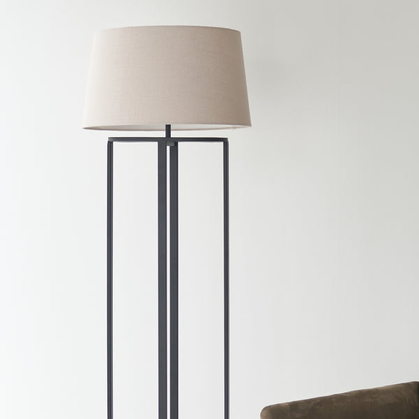 Mylo Floor Lamp